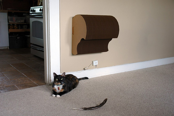 Wall-mounted Cat Scratcher Concept by Steven Mattern