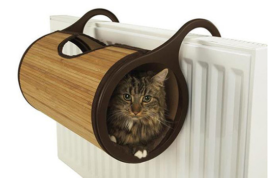 Jolly Moggy Bamboo Radiator Hanging Cat Bed