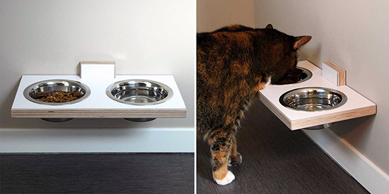 Chow Meow Wall Mounted Cat Feeder