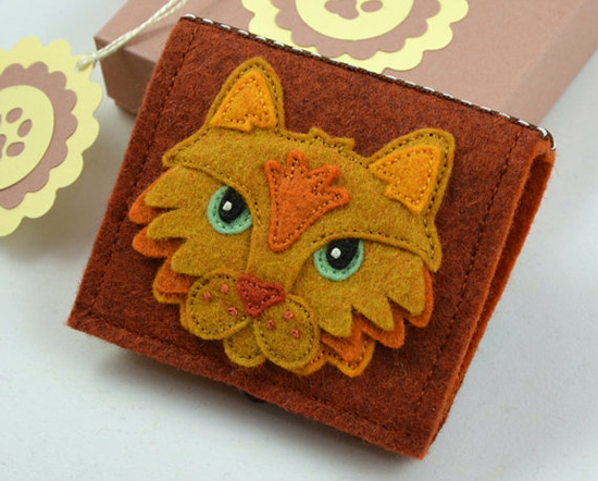 Felt Cat by Creatures in Stitches
