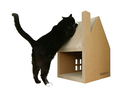 Krabhuis Cardboard Cat Playhouse