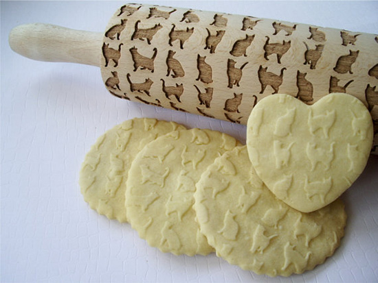 peeling Positiv Scorch Cat Print Embossed Rolling Pins • hauspanther