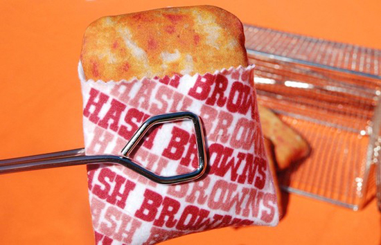 BreakfastFoodCatToys_HashBrowns