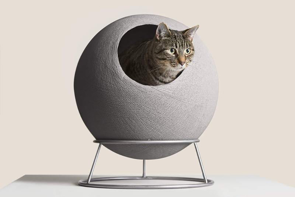 Modern Sphere-shaped Cat Bed with Metal Frame