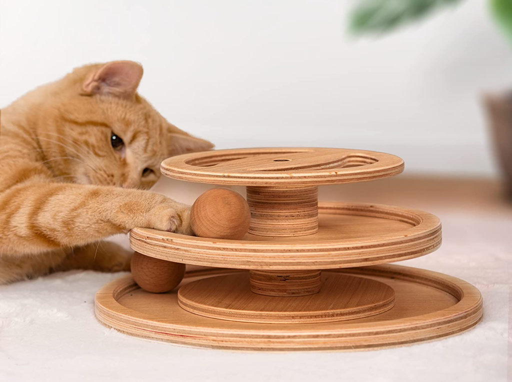 Wooden Trackball Toy for Cats • hauspanther