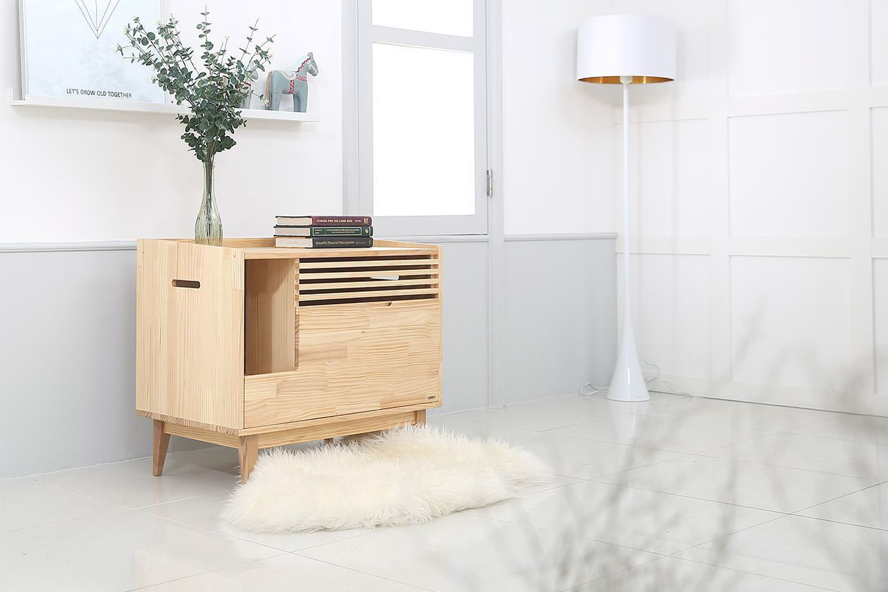 Fancy cat deals litter box